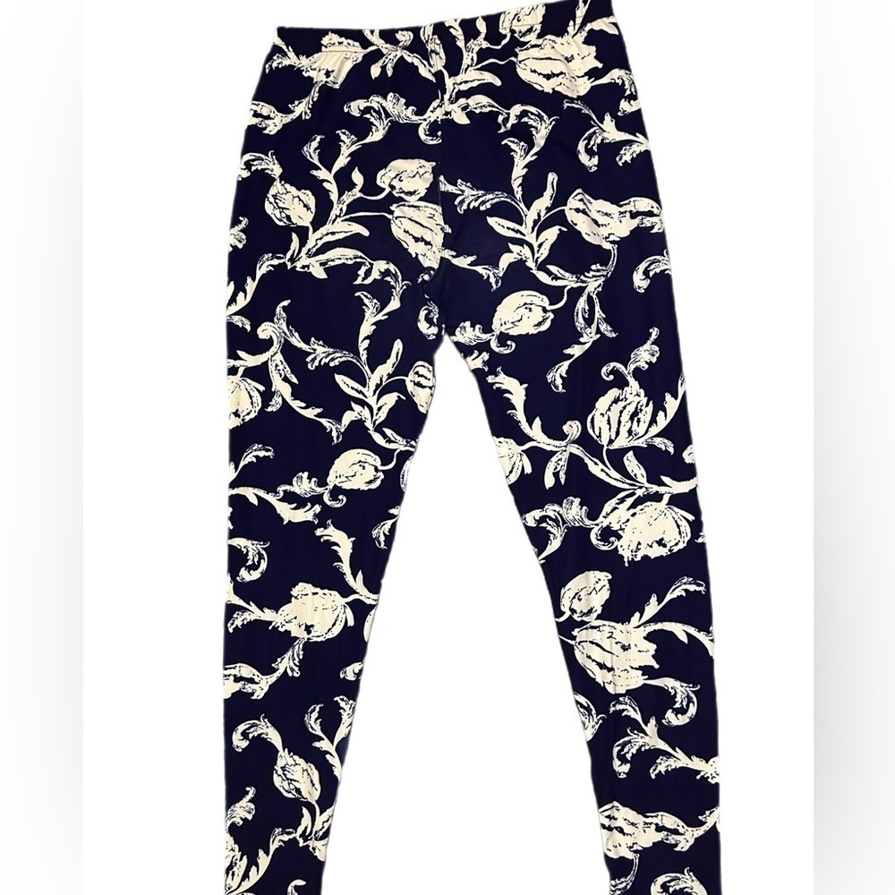 WinWin Navy and Cream Floral Kids Leggings